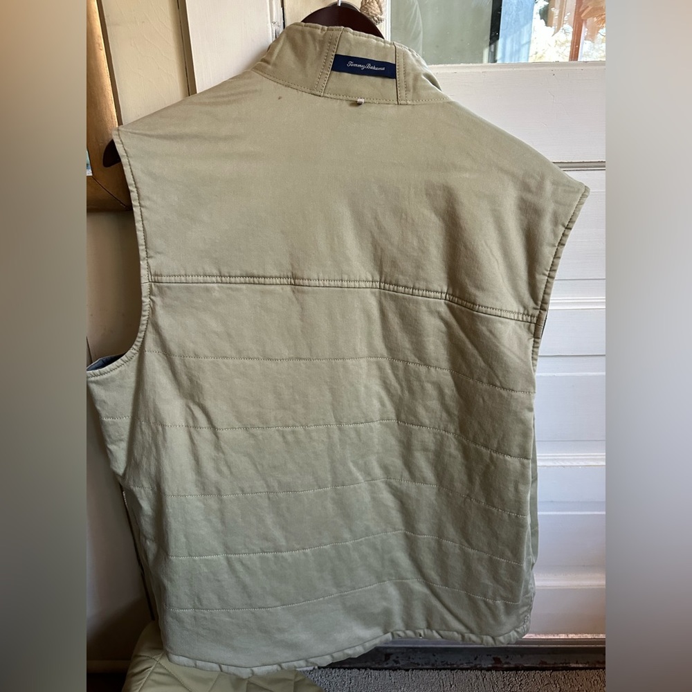 Cute reversible Vest! - Picture 5 of 5